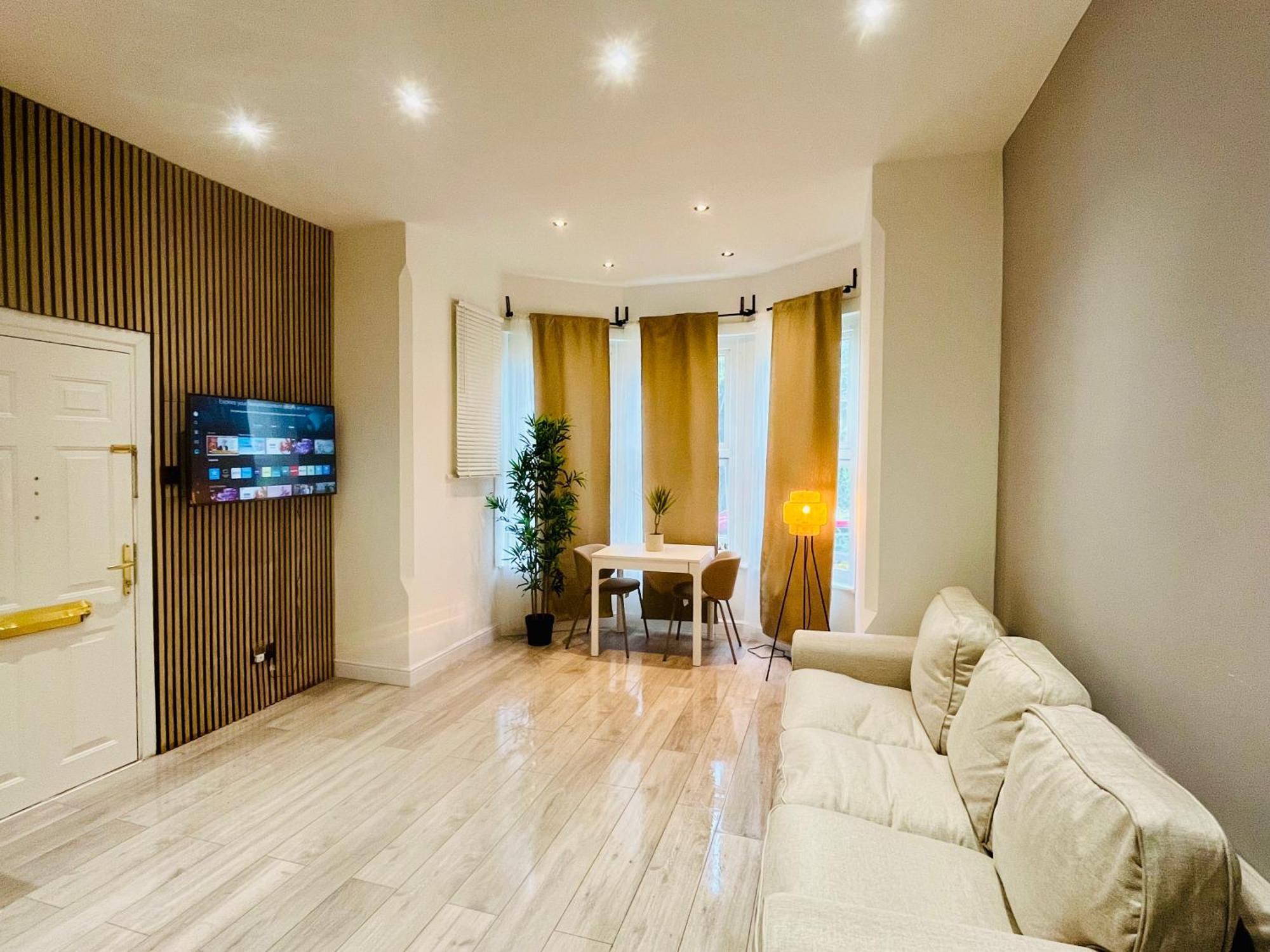 Modern Flat With Garden- 10Min Uber To Harry Potter Studios Watford  Exterior foto